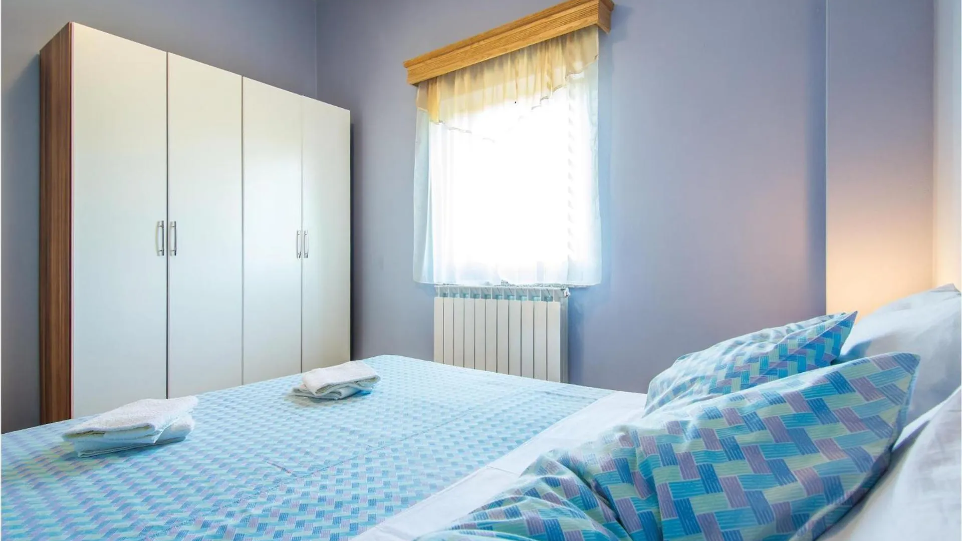 Nice Home In Livaki With Kitchen Muntrilj Tatil Evi